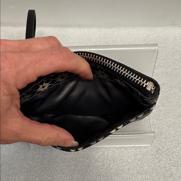 Coach Black and Cream Wristlet - Picture 3 of 7